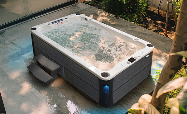 Deck Series Appleton hot tubs for sale